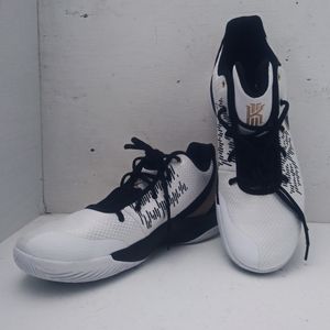 Nike kyrie flytrap 2 mens size 13 new